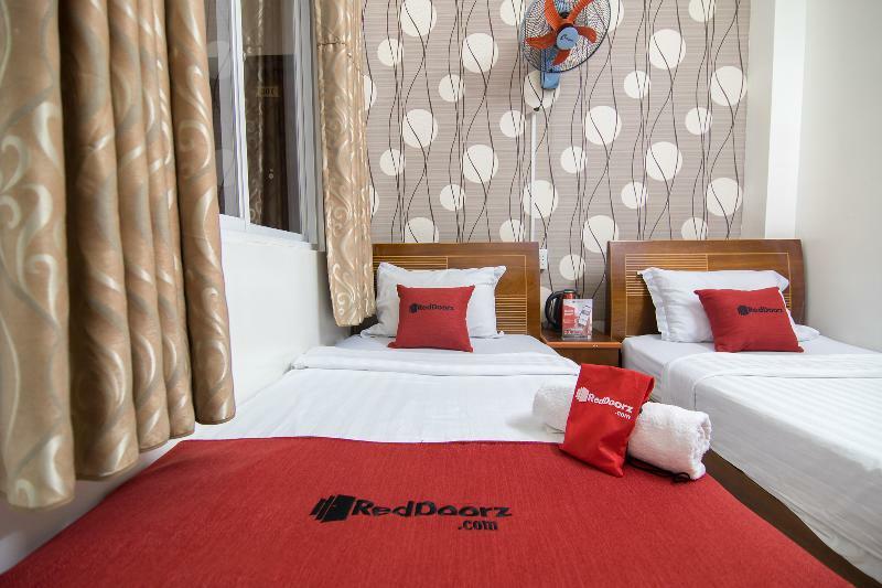 Reddoorz @ Pham Ngu Lao Street 4 Hotel Ho Si Minh-város Kültér fotó